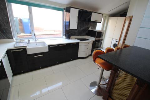 2 bedroom terraced house for sale, Northumberland Road, Newcastle Upon Tyne NE15