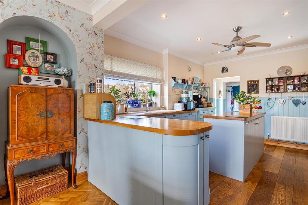 A10 - 13 Barcombe Heights - 260224.jpg