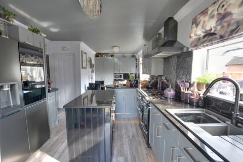undefined, Church Road, Copthorne, RH10