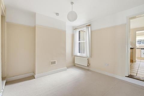 3 bedroom house to rent, Cannon Street, Herts AL3