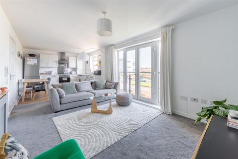 2 bedroom apartment for sale, Willowbay Drive, Great Park, NE13
