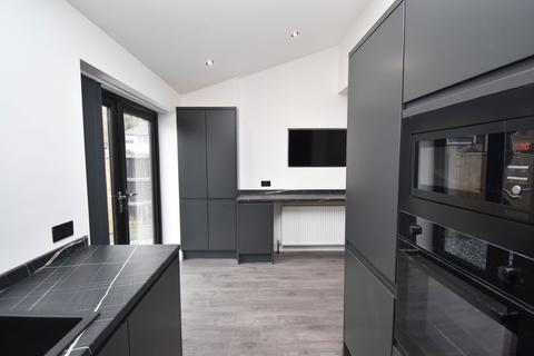 undefined, Ditchfield Road, Widnes, WA8 8QG