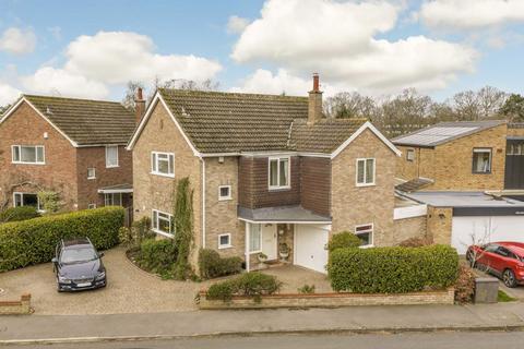 undefined, Kenton Avenue, Sunbury-On-Thames TW16