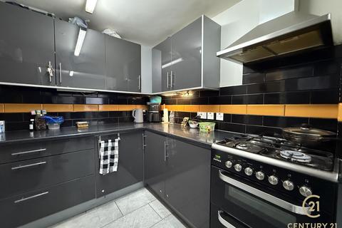 undefined, Brabazon Road, HOUNSLOW TW5