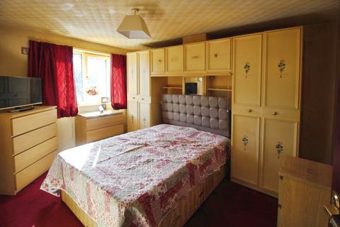 undefined, Carleton Glen, West Yorkshire WF8