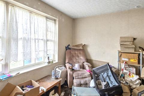 3 bedroom terraced house for sale, 11 Martin Drive, Northolt, UB5 4BG