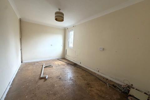 undefined, 198 Beambridge, Basildon, SS13 3NF