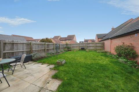 4 bedroom end of terrace house for sale, Allendale Road, Loughborough