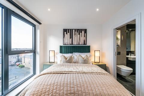 2 bedroom flat to rent, Watteau Square, Croydon, CR0