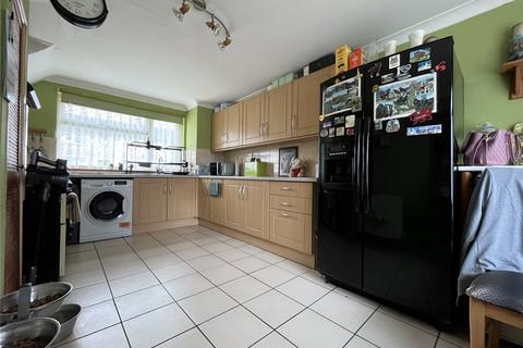 3 bedroom terraced house for sale, King George Road, Walderslade, Kent, ME5