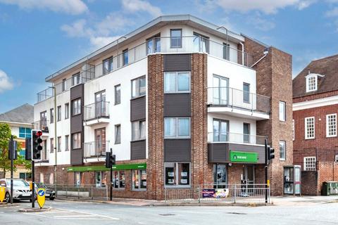 Station Road, Surrey TW20