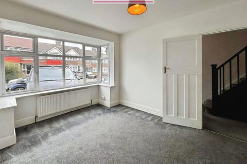 3 bedroom terraced house to rent, Edison Grove, London, SE18 2DN