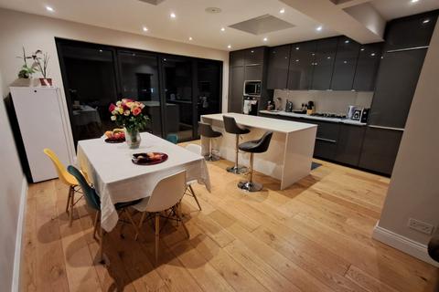 undefined, Pinnacle Hill, Bexleyheath DA7