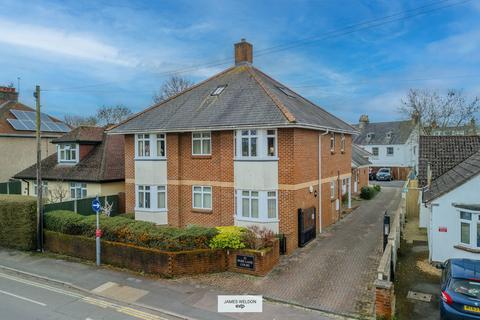 2 bedroom flat for sale - Park Lane, Wimborne BH21