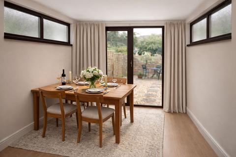 2 bedroom townhouse for sale, Michaels Mead, Cirencester, Gloucestershire, GL7 1WE