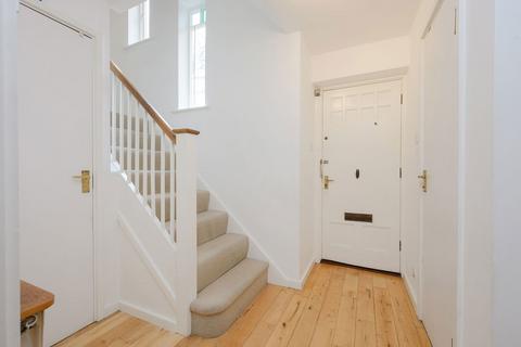 undefined, Oak Park Gardens, London SW19