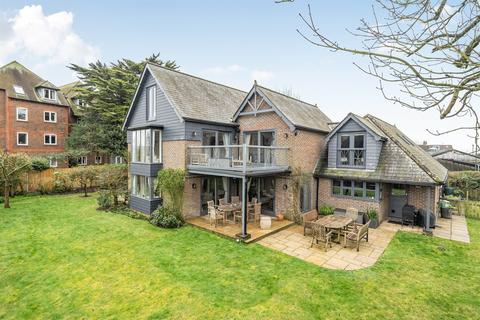 undefined, Fitzalan Road, Arundel, BN18