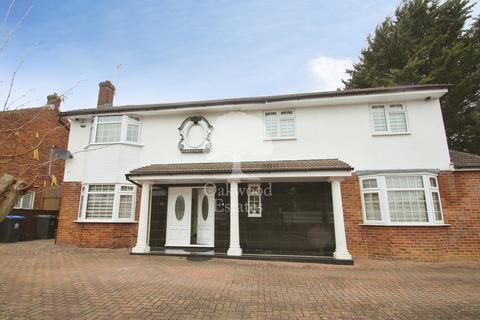 undefined, Iver Heath SL0