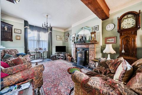 5 bedroom detached house for sale, Elm Grove, Hayling Island, Hampshire, PO11 9EH