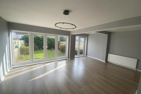 3 bedroom terraced house to rent, Cleadon Meadows, Cleadon
