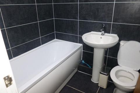 10 bedroom house to rent, Amherst Road, Manchester M14