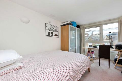 2 bedroom flat to rent, Tanner Street, London SE1