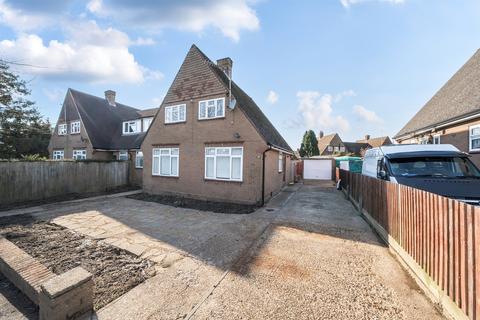 4 bedroom semi-detached house for sale, Woodcock Hill, Sandridge, St. Albans