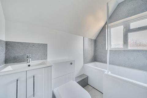 4 bedroom semi-detached house for sale, Woodcock Hill, Sandridge, St. Albans