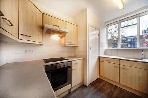 3 bedroom flat to rent, Gower Street, Bloomsbury WC1E