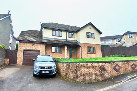 4 bedroom detached house for sale, Cwmalsie Lane, Pontllanfraith, NP12