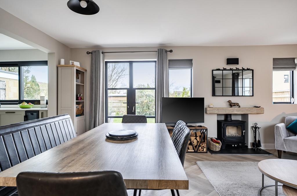Living/Dining Room