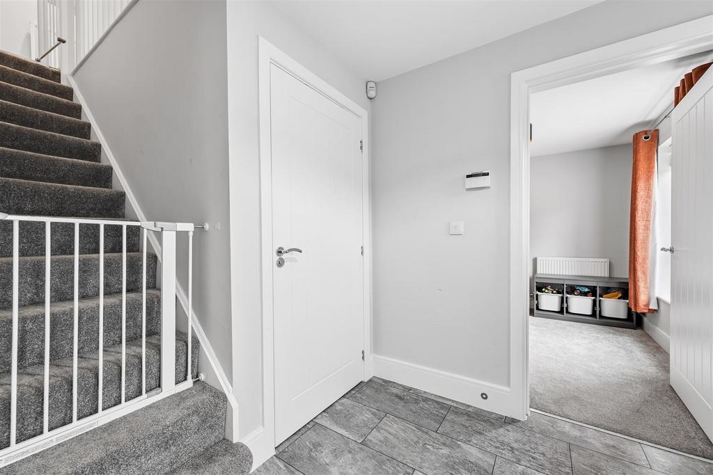 Entrance Lobby to Living Room.jpg