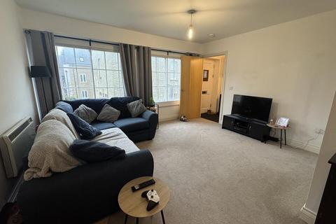 2 bedroom flat to rent, Kneesworth Street, Royston