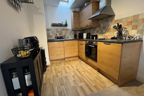2 bedroom flat to rent, Kneesworth Street, Royston