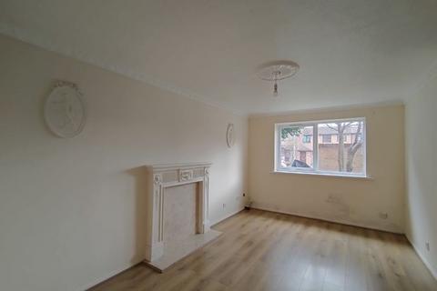 1 bedroom flat for sale, Flat 93 Millhaven Close, Romford, Essex, RM6 4PW