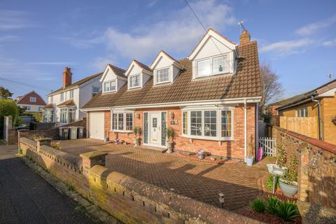 3 bedroom detached house for sale, Hoylake Drive, Skegness PE25