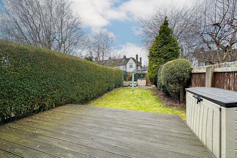 undefined, Fieldway, Wavertree, L15