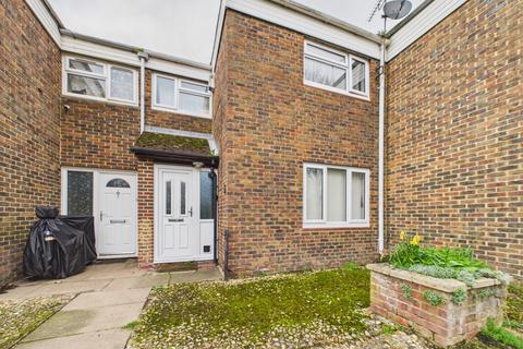 Byron Close, Popley, Basingstoke, RG24