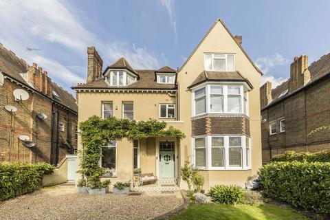 1 bedroom flat to rent, North Common Road, London W5