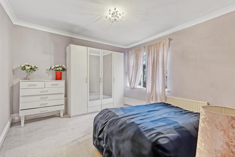 undefined, Carlingford Drive, Westcliff-on-sea, SS0 0