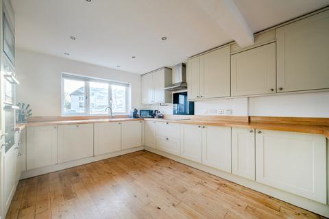 5 bedroom semi-detached house for sale, Little Green Lane, Farnham, GU9