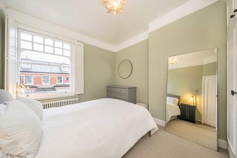 2 bedroom flat for sale, Veronica Road, London SW17