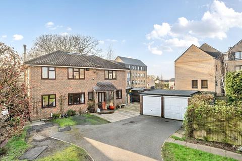 undefined, Tristan Gardens, Tunbridge Wells