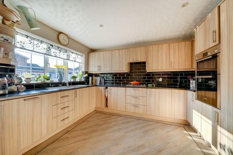 undefined, Puxton Drive, Kidderminster, DY11