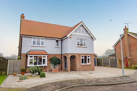 4 bedroom detached house for sale, Howards Croft, Colchester, CO4