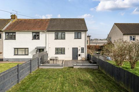 3 bedroom end of terrace house for sale, Exeter Road, Cullompton, Devon, EX15