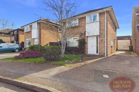 4 bedroom detached house for sale - Barley Close, Hartwell, NN7 2JZ