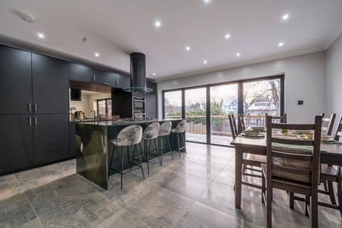 4 bedroom detached house for sale, Smitham Downs Road, Purley CR8