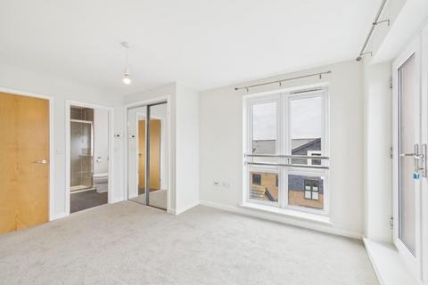 4 bedroom townhouse for sale, Pavilion View, Ashford Kent TN23 1BY