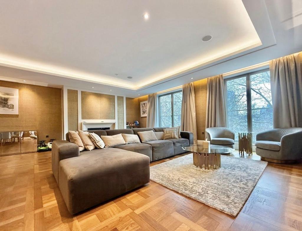 Three Bedroom Apartment to Rent